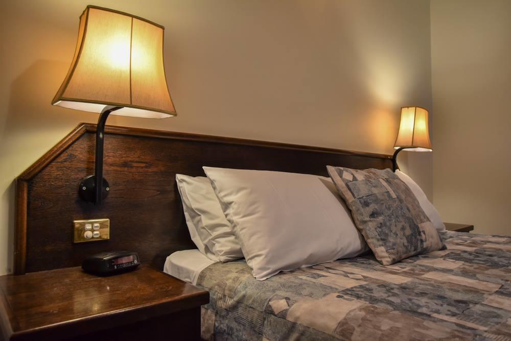 The Crossing Motel Junee Экстерьер фото